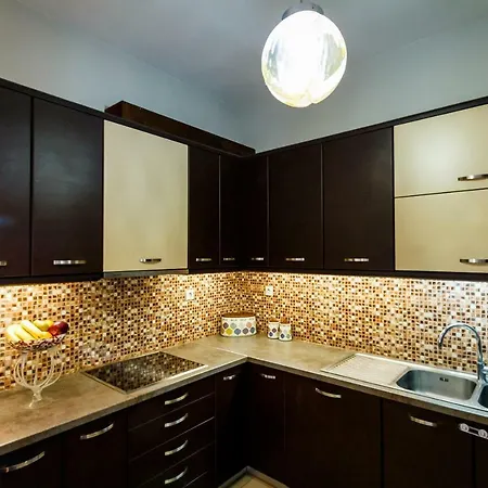 Teo Vivi Maizonette *