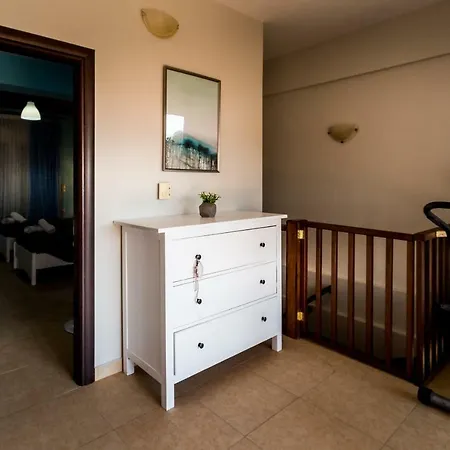 Teo Vivi Maizonette *